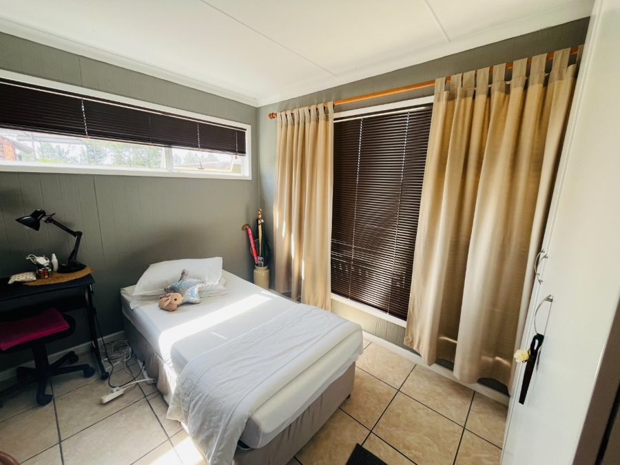 3 Bedroom Property for Sale in Friemersheim Western Cape